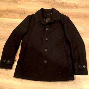 UNIQLO winter black peat coat jacket wool w/ 4 pockets  2 inside pockets size M